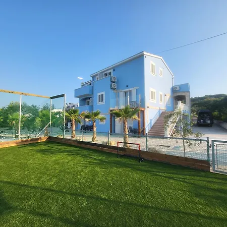 Aparthotel Palms 4*