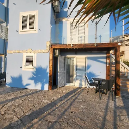 Palms Aparthotel