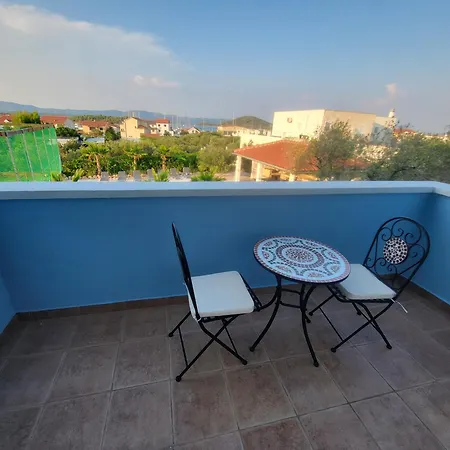 Aparthotel Palms 4*